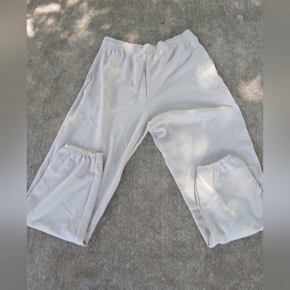 Fruit Of The Loom Cream Color Men Swetpants. Size Large - Picture 1 of 5